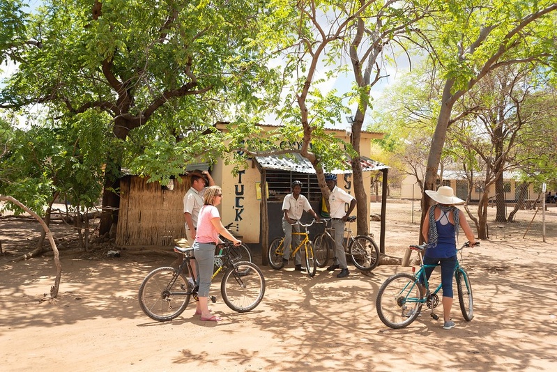 Tlouwani camp Ботсвана, экскурсия на велосипедах